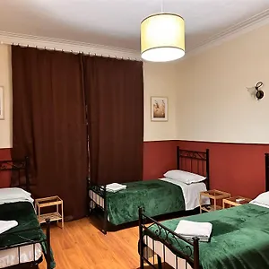 Хостел Pardis